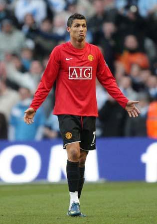 基米希：被定位球扳平比分不应出现在拜仁身上，这让人恼火（基米希：被定位球追平不该在拜仁身上发生，太令人恼火）