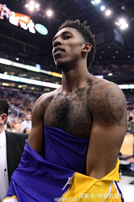 詹俊：感觉意大利能赢北爱尔兰，但能否过威尔士或波黑不好说（詹俊：意大利赢北爱有望，但能否闯过威尔士或波黑仍难说）