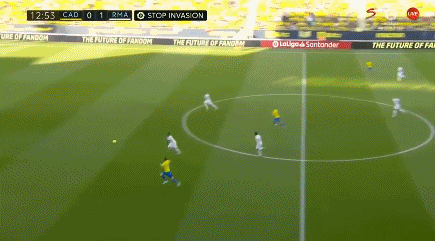 如何提高倒地铲球成功率？（滑铲成功率提升指南）