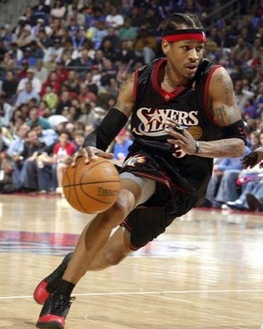 苏亚雷斯：感谢俱乐部的支持和帮助，希望亚泰能尽快回到中超（苏亚雷斯：感激俱乐部全力相助，盼亚泰早日重返中超）