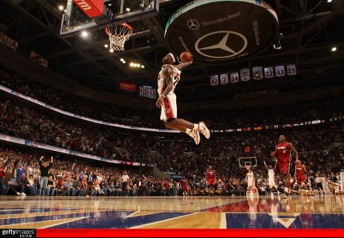 基耶利尼谈DV9续约：大门是敞开的，他目前专注于尤文（基耶利尼：DV9续约大门敞开，他当下专注尤文）