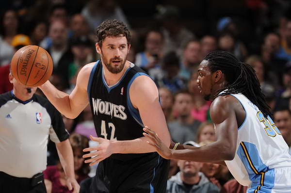 齐沃：我考虑的是队内球员而不是转会市场；满意迪乌夫的表现（齐沃：更看重队内挖潜而非转会引援，对迪乌夫的表现感到满意）