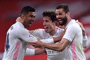 中国女足2-3苏格兰女足，张琳艳、吴澄舒互相传射，豪厄特吊射双响（中国女足2比3不敌苏格兰：张琳艳、吴澄舒互相传射，豪厄特吊射梅开二度）