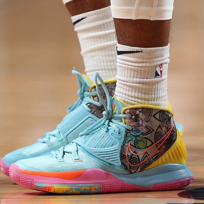 打爆快船！小贾伦半场11中9高效砍下21分2板2助1断2帽 次节14分（快船遭重击！小贾伦半场11投9中高效拿下21分2板2助1断2帽，次节狂砍14分）