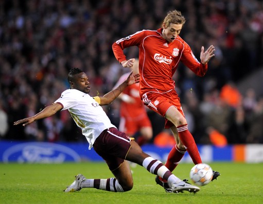 克罗斯评历史最佳11人：C罗左边锋，梅西前腰，马尔蒂尼入选（克罗斯评历史最佳阵容：C罗踢左翼，梅西任前腰，马尔蒂尼在列）