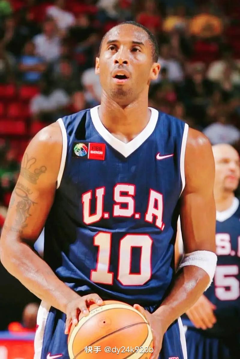 洲际杯战报：德阿拉斯凯塔梅开二度，弗拉门戈2-1蓝十字（洲际杯焦点战：德阿拉斯凯塔双响，弗拉门戈2比1击败蓝十字）