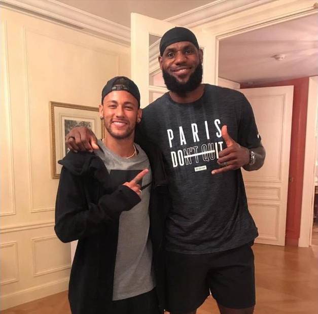 西甲积分榜：皇马爆冷输球距巴萨4分，黄潜第三，马竞第四（西甲榜单更新：皇马冷负距巴萨差4分，黄潜第三，马竞第四）