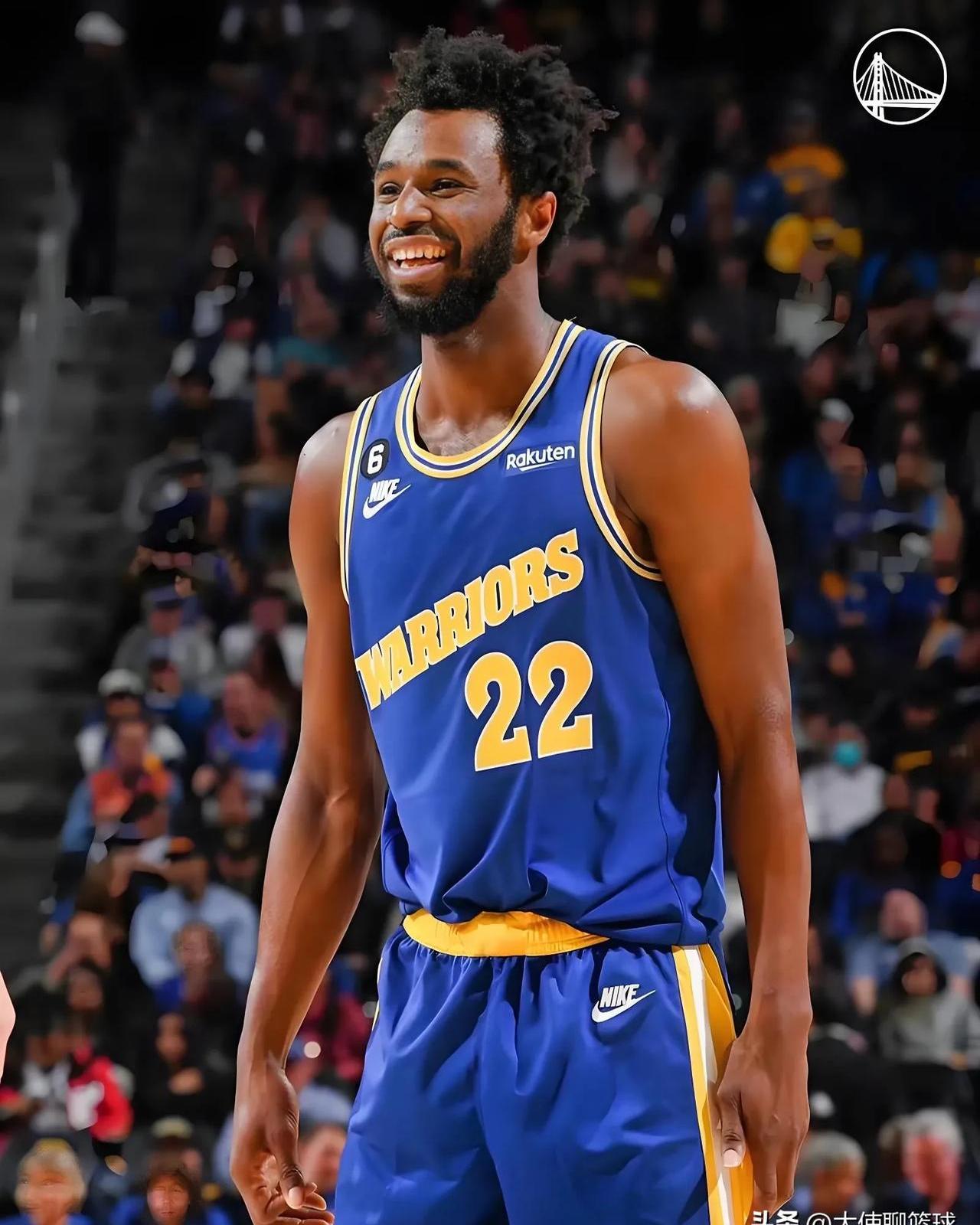 亚足联官网：上海海港卫冕中超冠军，却在亚洲赛场举步维艰（亚足联官网：上海海港再夺中超桂冠，亚洲赛场步履维艰）