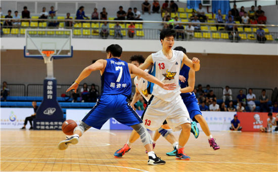 记者：黄潜有意德温特，但不愿意满足热那亚2500万欧的要价（记者：黄潜有意引进德温特，但对热那亚2500万欧标价难以接受）