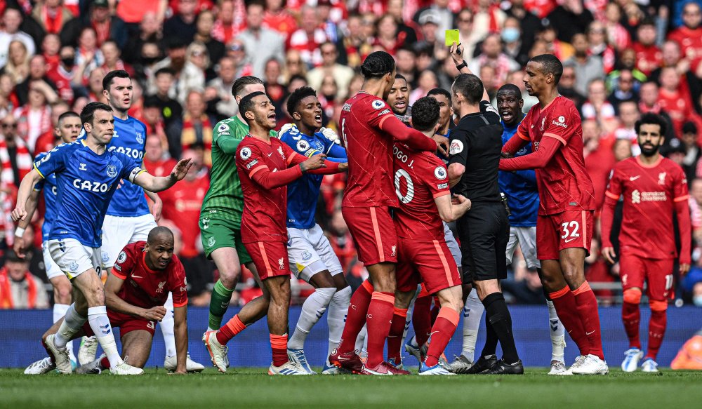 2025乒乓球混团世界杯上遭遇无情嘘声，张本智和“应视为一种荣誉”（2025年乒乓球混团世界杯遭嘘声，张本智和：应当成一种荣誉）