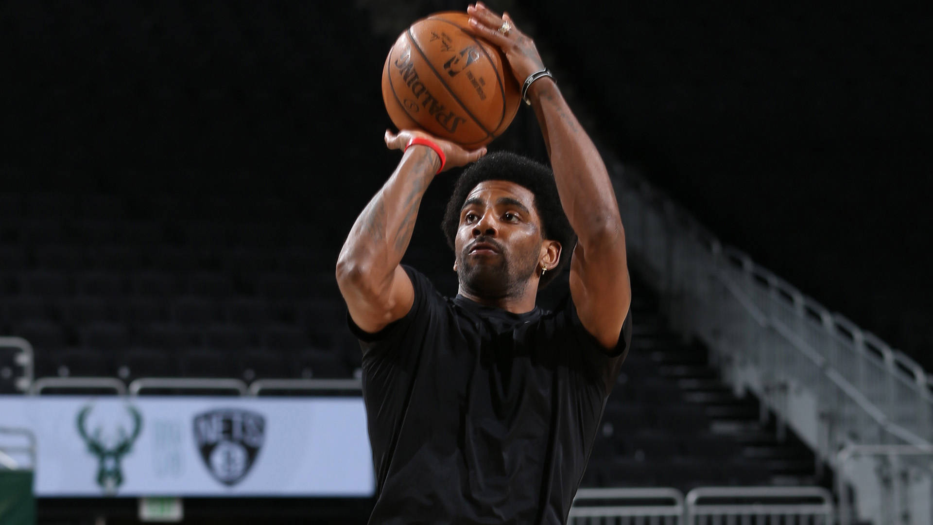 拉蒙：我喜欢观察米利唐来提升自己；意大利的面食和披萨一流（拉蒙：通过研究米利唐不断进步；意大利面与披萨水准一流）