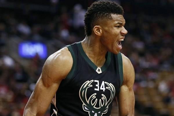 足球国足内部比赛数据曝光，多项指标提升（国足队内比赛数据披露，多项指标上扬）